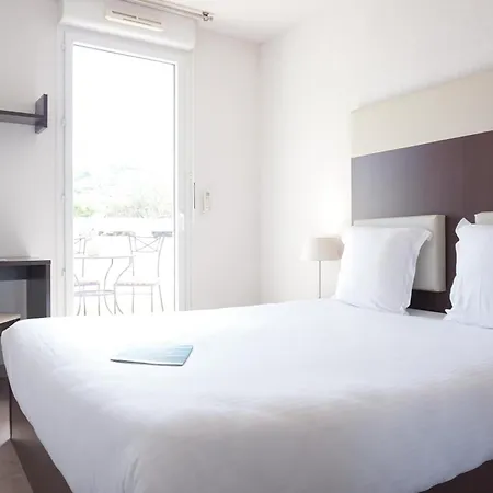 Comfort Six-fours 3*